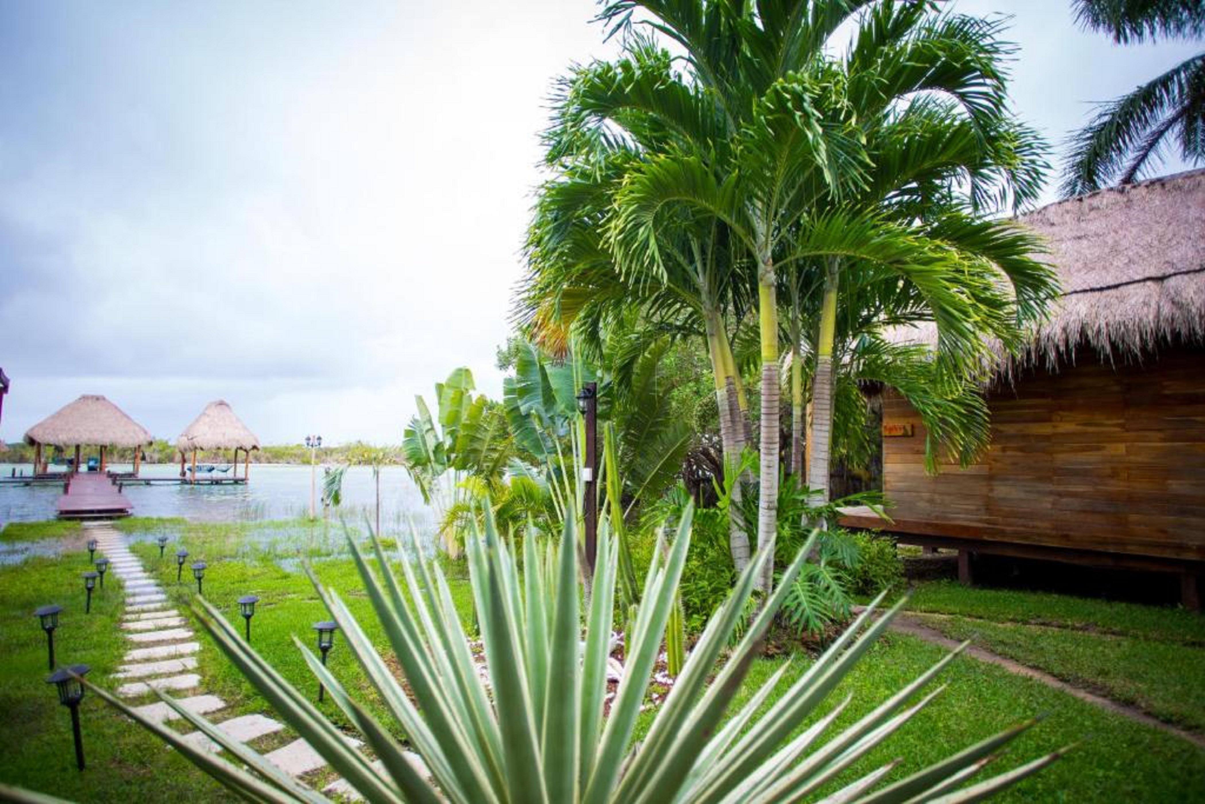 Casa Shiva Bacalar By Mij Bed & Breakfast Ngoại thất bức ảnh